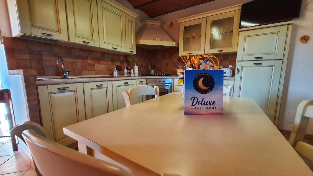 Spicchio Di Luna - Casa Vacanze Albiano Magra エクステリア 写真